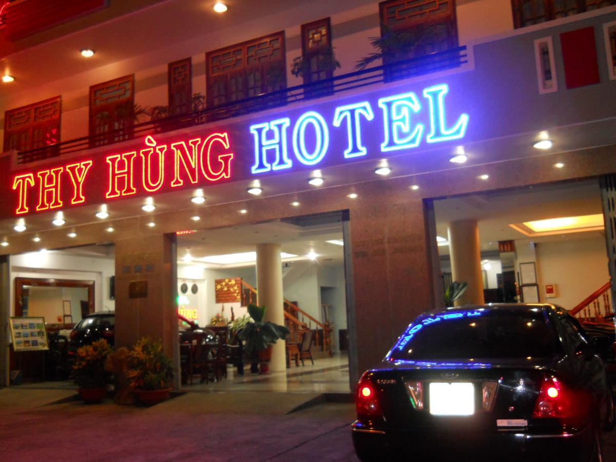 Thy Hung Hotel Туихоа Экстерьер фото